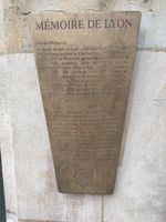 (2026) Photo de la plaque « Mémoire de Lyon ».